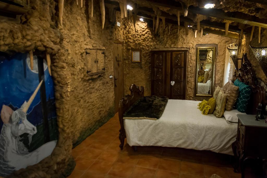 Cal Ganso Encantat Albinyana Habitación foto